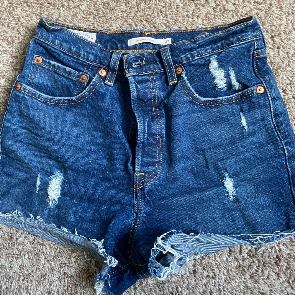 Levi’s Ribcage Denim Shorts